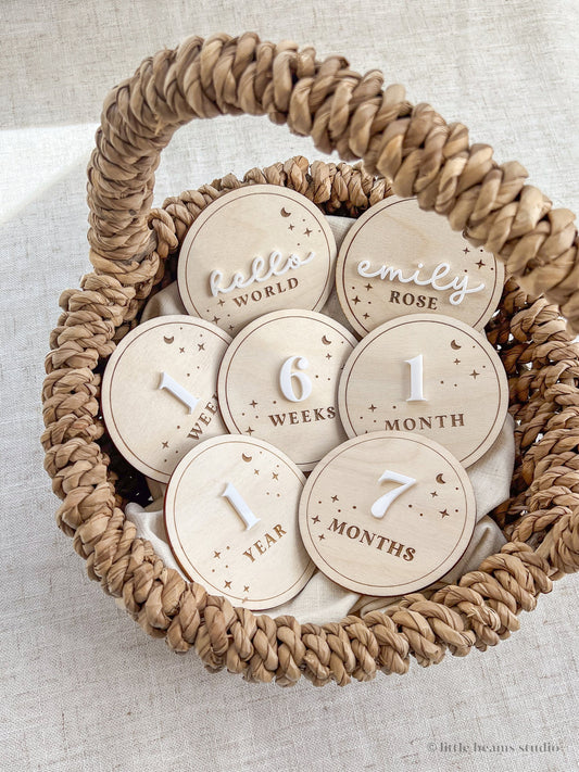 Starry Night Round Wood Monthly Milestone Cards