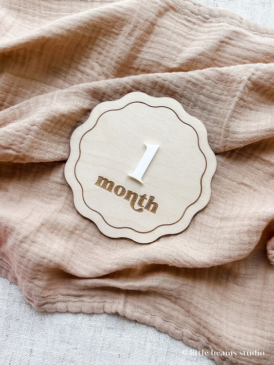 Wood Scallop Baby Milestone Sign
