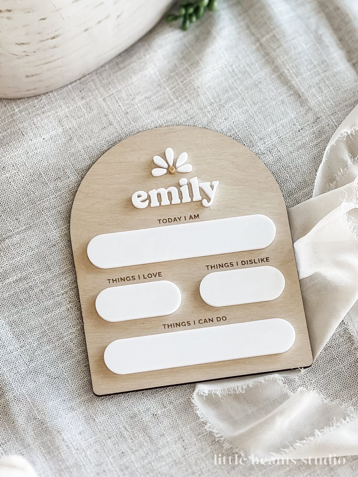 Daisy Custom Baby Milestone Board