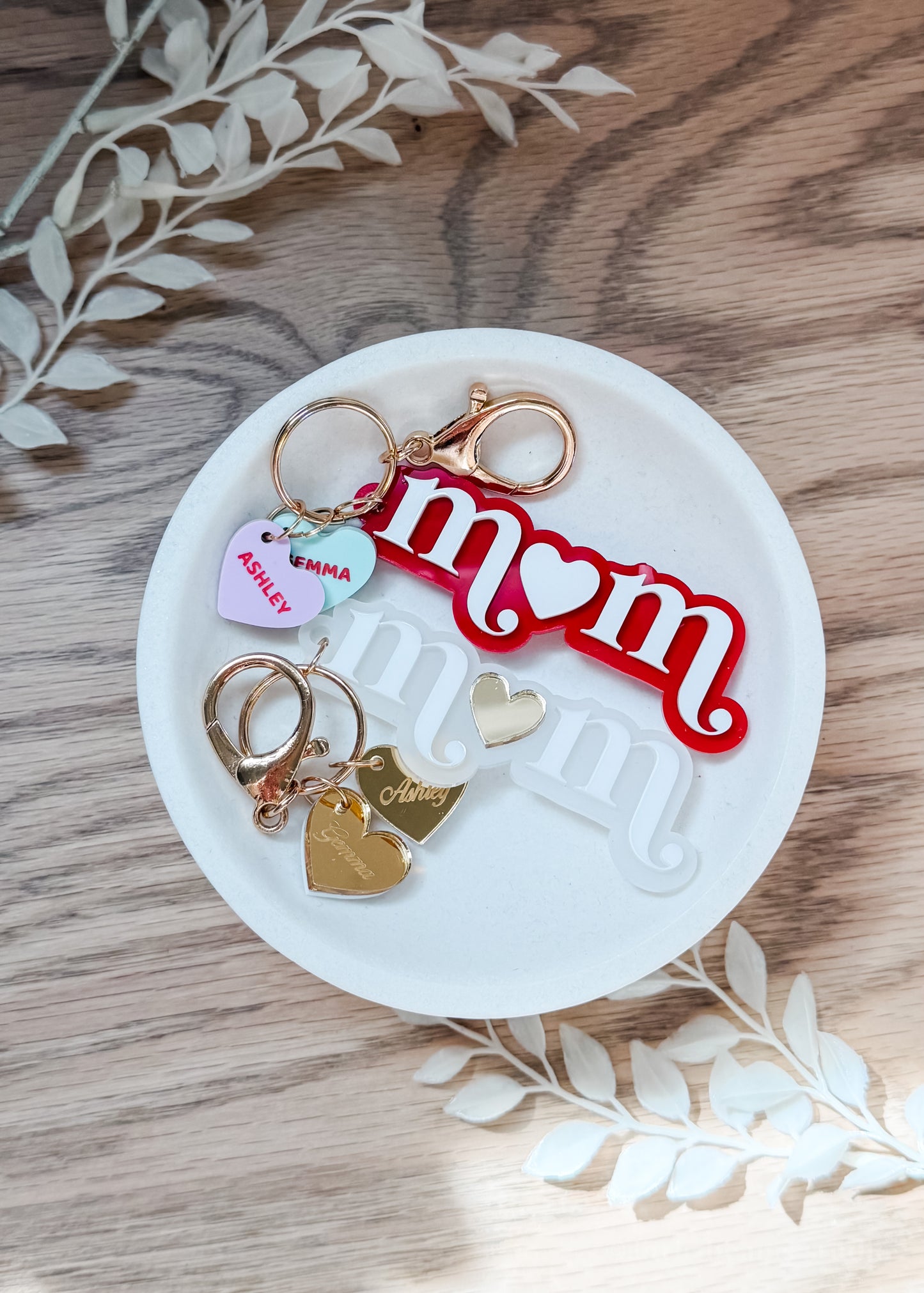 Personalized Mom Keychain with Heart Charms - Red/White