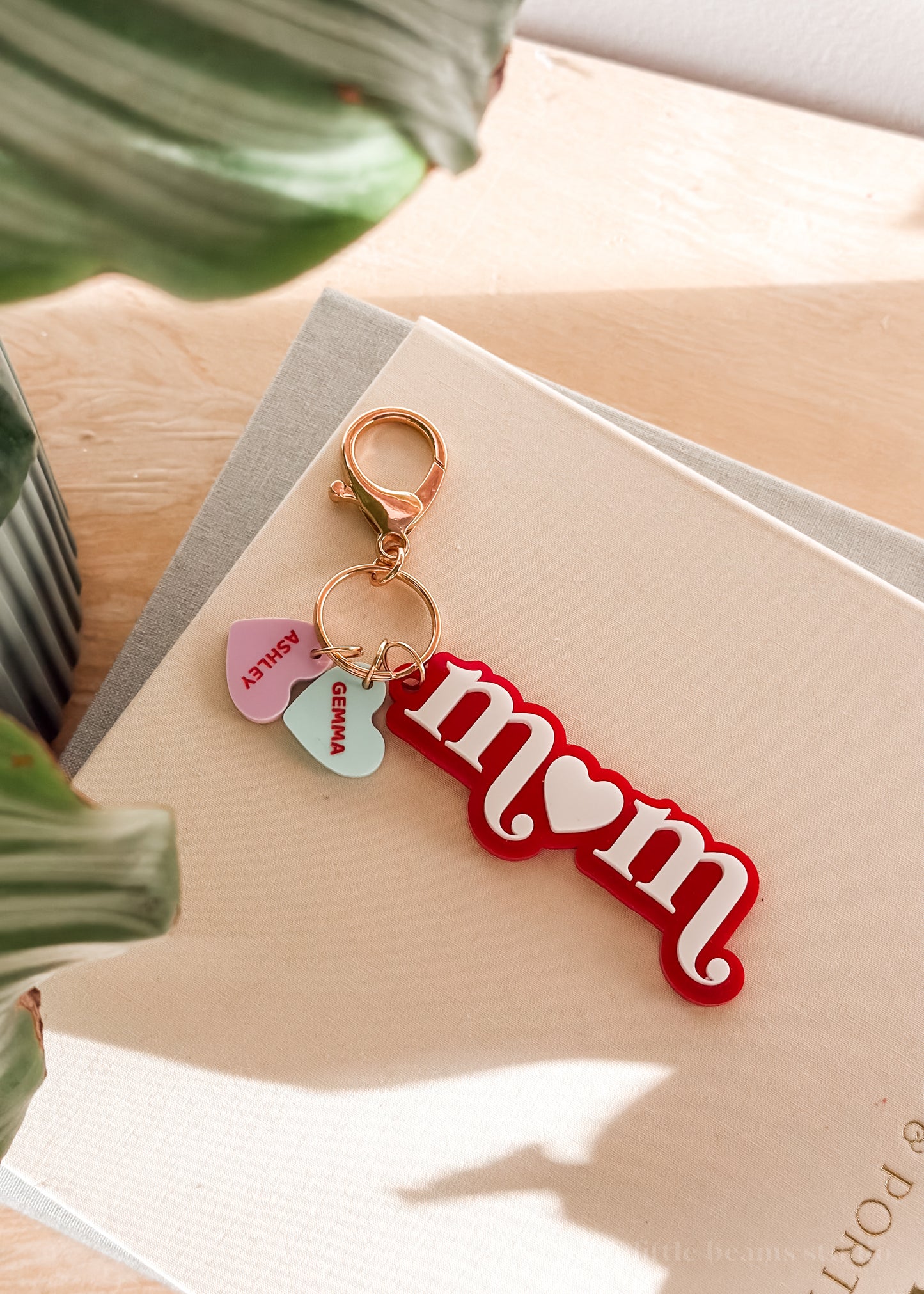 Personalized Mom Keychain with Heart Charms - Red/White