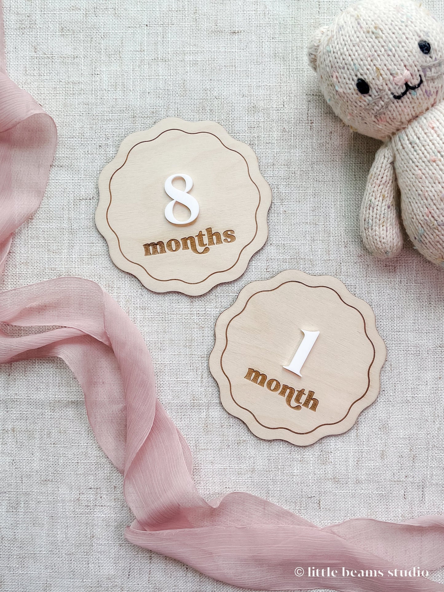 Wood Scallop Baby Milestone Sign