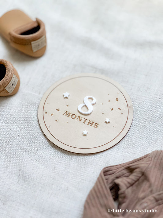 Wood Starry Night Round Baby Milestone Cards